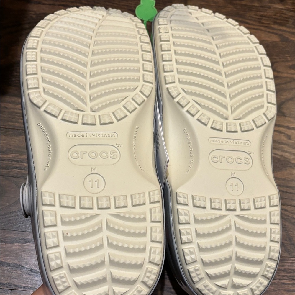Crocs x Star Wars Men’s Classic Clogs - Picture 5 of 5